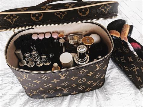 louis vuitton canada makeup bag|Louis Vuitton makeup bag vintage.